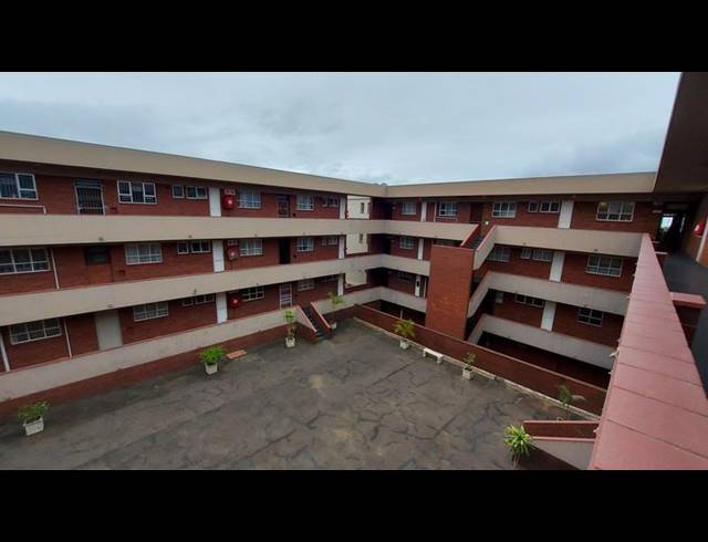 3 BEDROOM APARTMENT FOR SALE IN SAICCOR